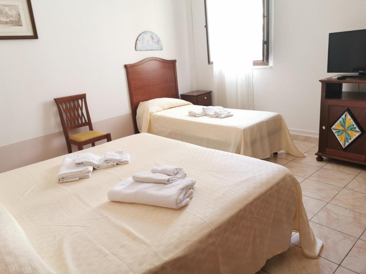 I Cappuccini Rooms Катанія Екстер'єр фото