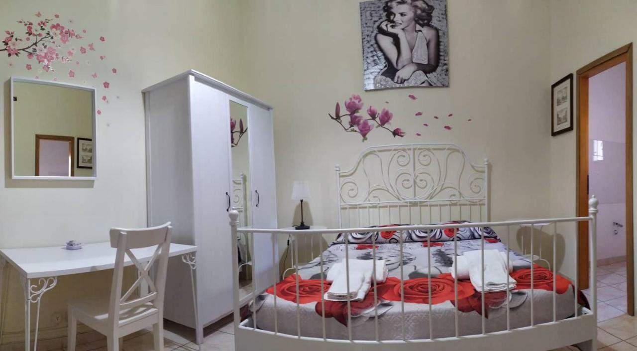 I Cappuccini Rooms Катанія Екстер'єр фото
